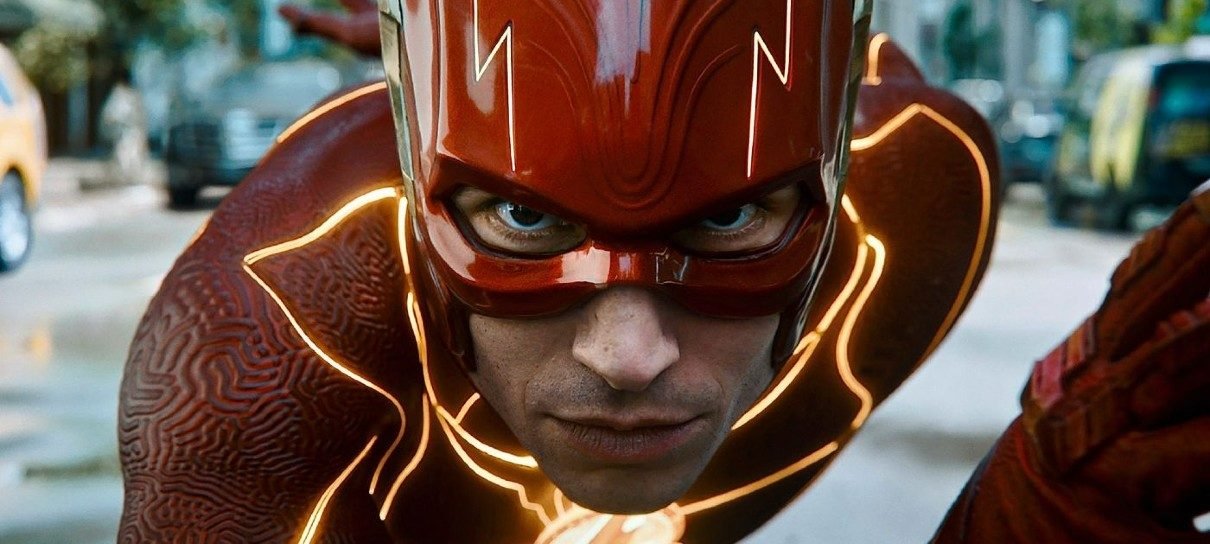 Prévia de The Flash revela Batman de Michael Keaton e retorno de Zod - leia descrição