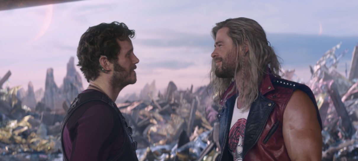 Thor: Amor e Trovão passou ajustes a pedido de James Gunn, diretor de Guardiões da Galáxia - NerdBunker