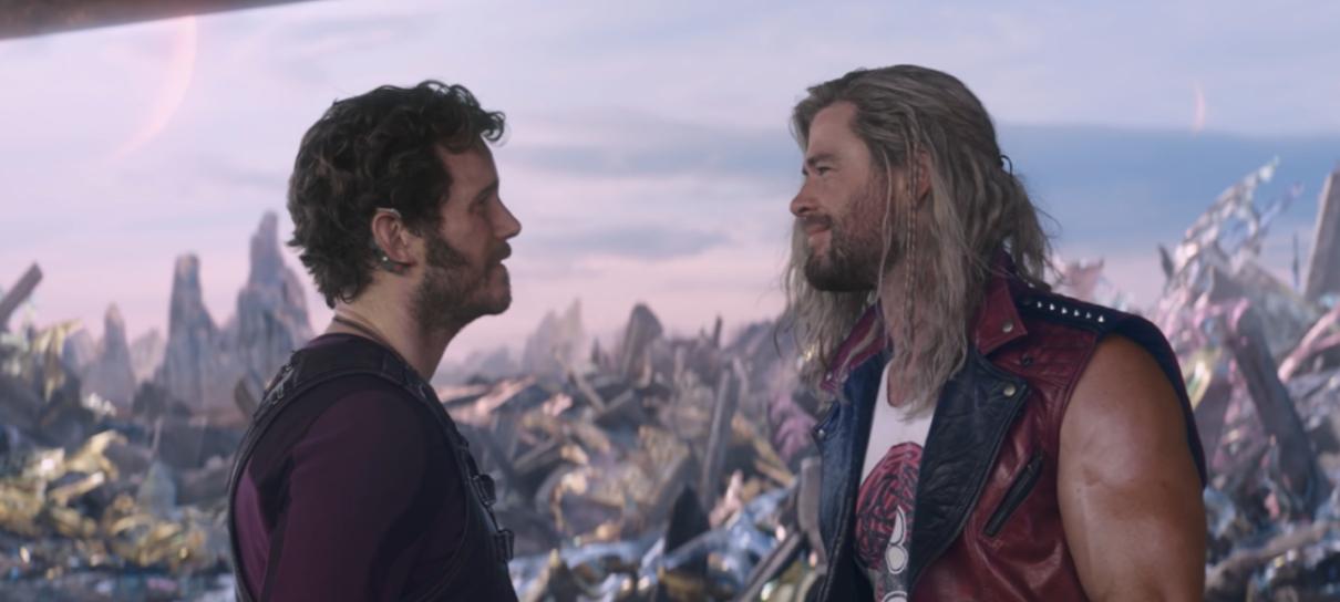 Thor: Amor e Trovão passou ajustes a pedido de James Gunn, diretor de Guardiões da Galáxia