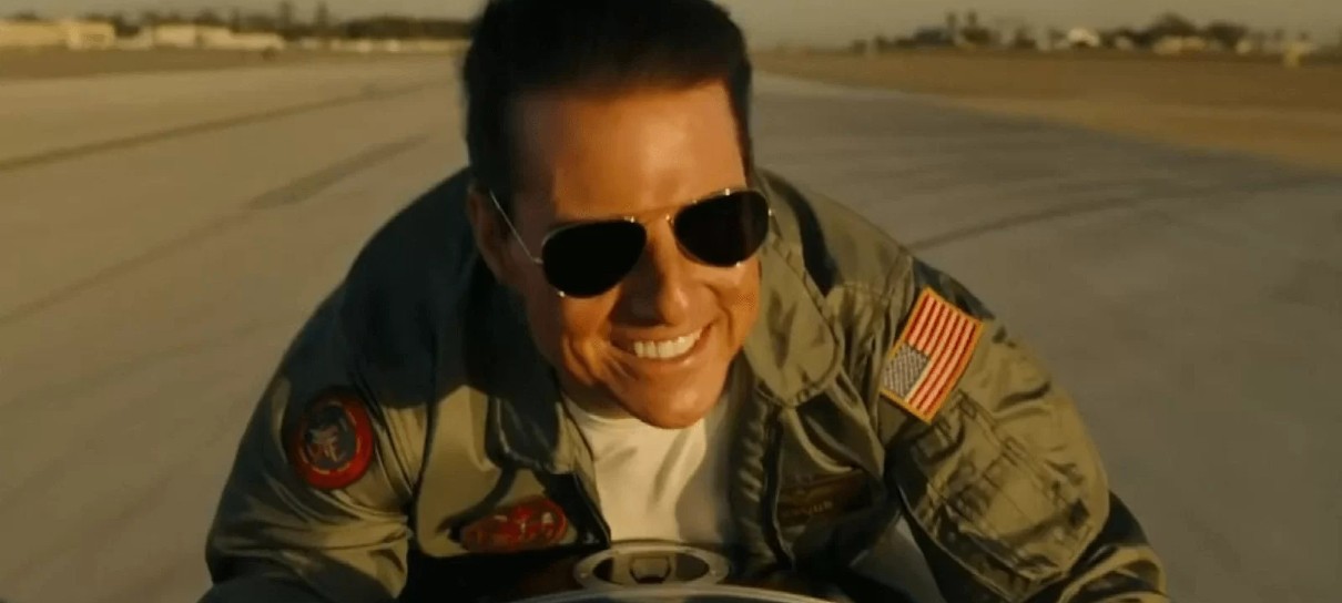 Tom Cruise acelera para a zona de perigo em novo cartaz de Top Gun: Maverick