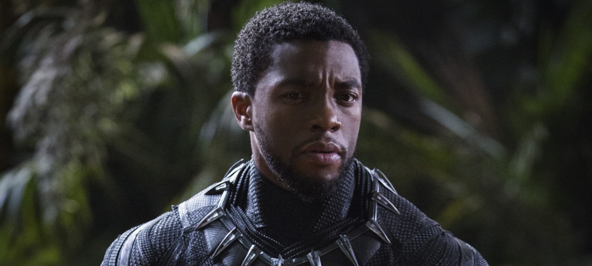 Martin Freeman diz que filmar Pantera Negra 2 sem Chadwick Boseman foi “estranho e triste”