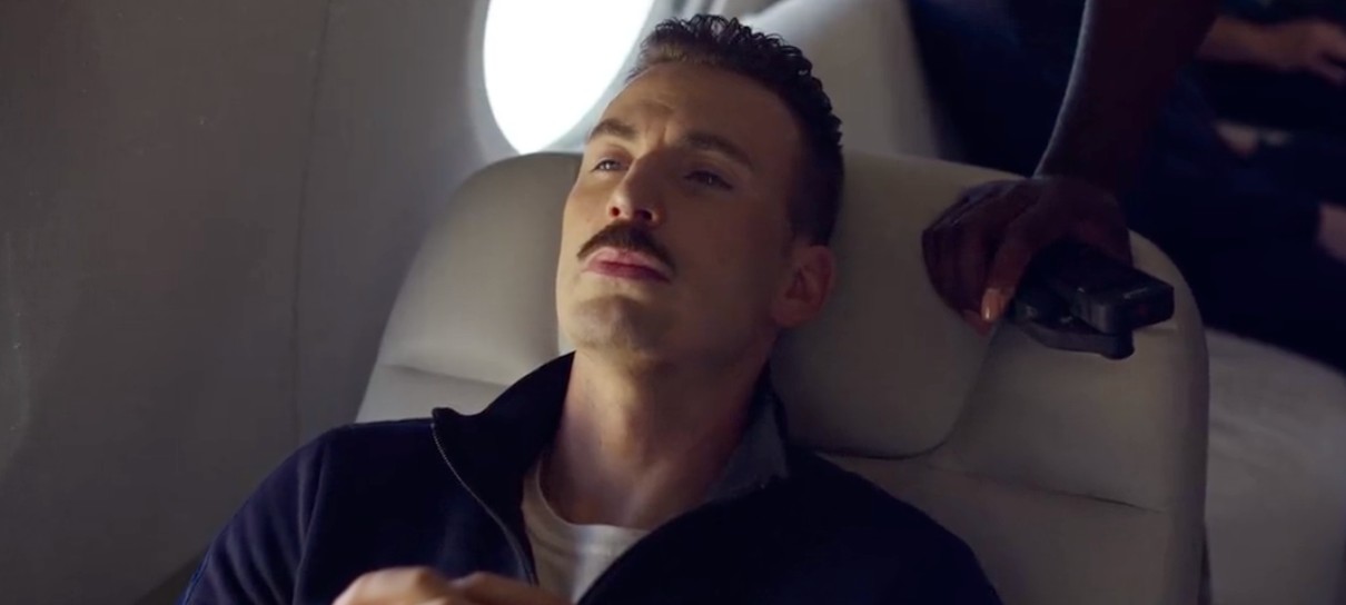 Chris Evans e Ryan Gosling caem na porrada em trailer de Agente Oculto
