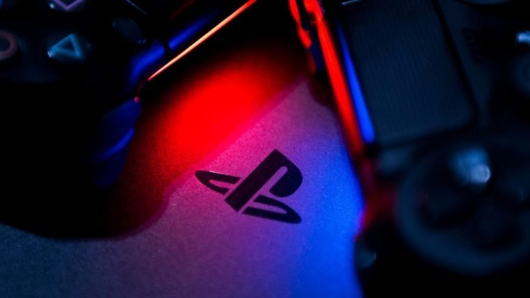 Metade dos jogos da PlayStation Studios chegarão ao PC e mobile até 2025, diz Sony