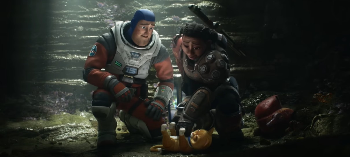 Lightyear ganha novo cartaz e prévia com Marcos Mion e rock n’ roll