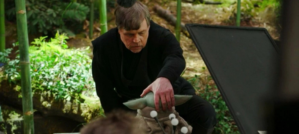 Mark Hamill volta como Luke Skywalker em bastidores de O Livro de Boba Fett