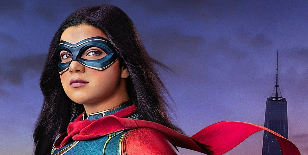 Kamala Khan com uniforme é destaque em novo cartaz de Ms. Marvel