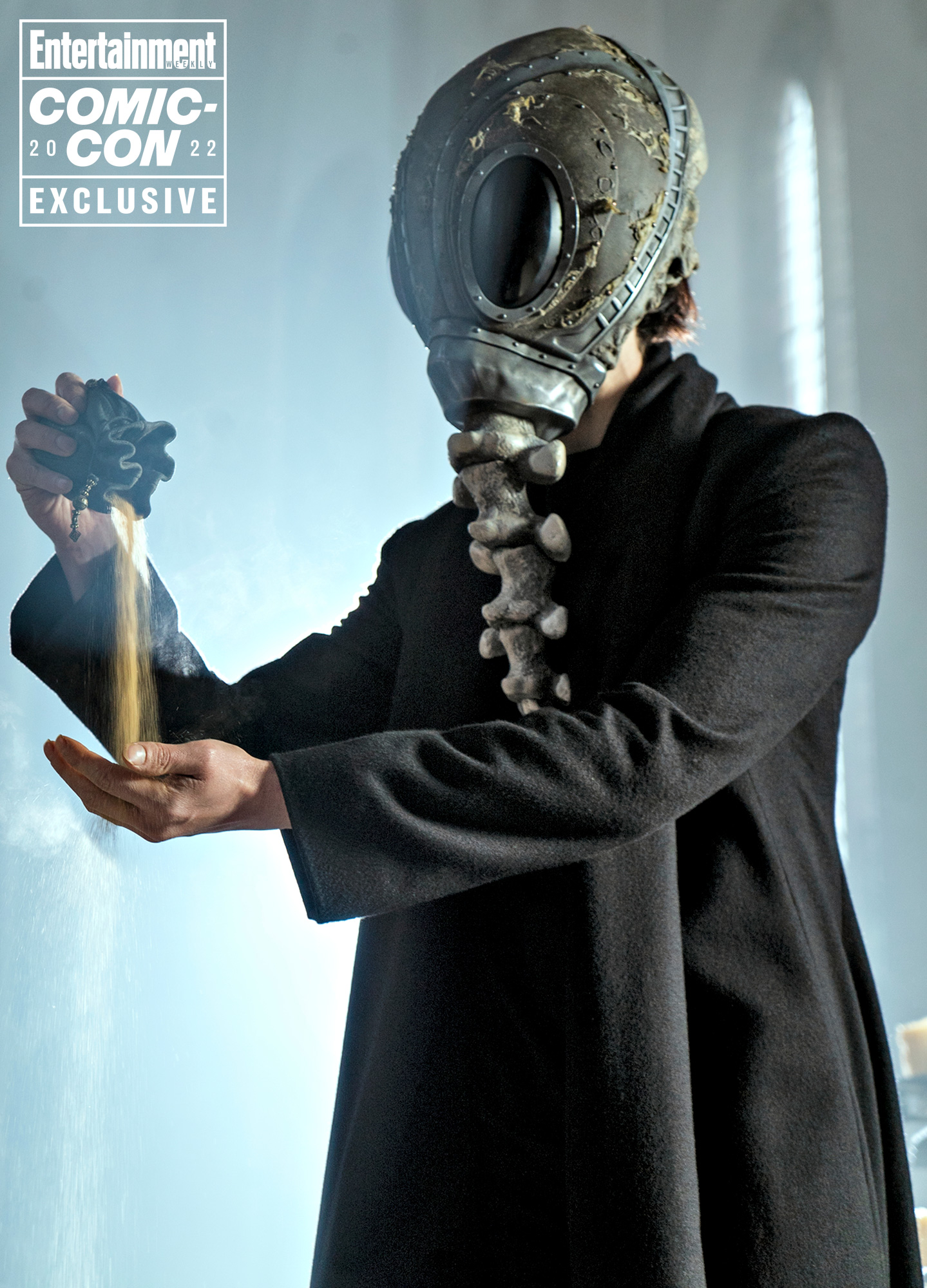 The Sandman. Tom Sturridge as Dream in episode 101 of The Sandman. Cr. Liam Daniel/Netflix © 2022
