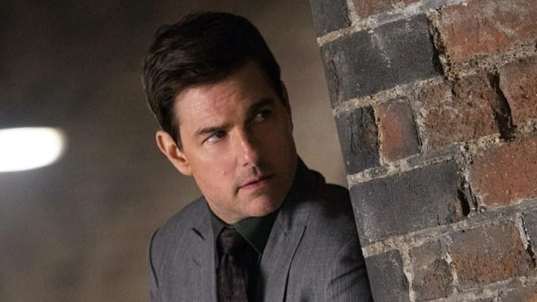 Tom Cruise diz que vai escondido ao cinema: “Boto um boné”