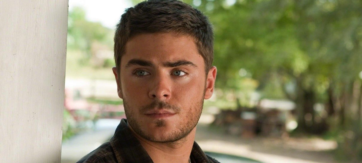 Zac Efron aparece com rosto diferente e fãs o comparam com