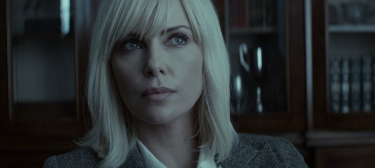 Charlize Theron fala sobre participações em The Boys e Doutor Estranho 2