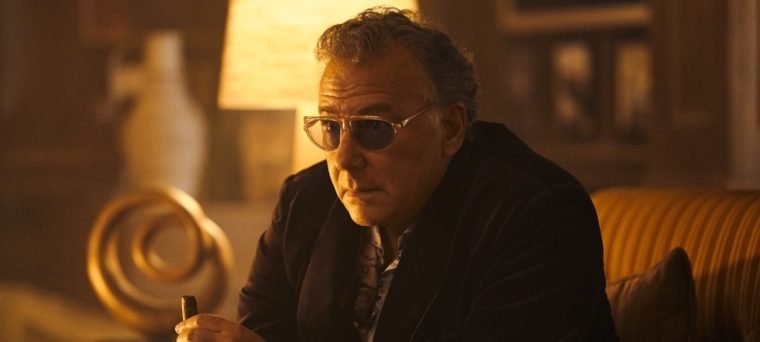 Paul Reiser como Lenda em The Boys