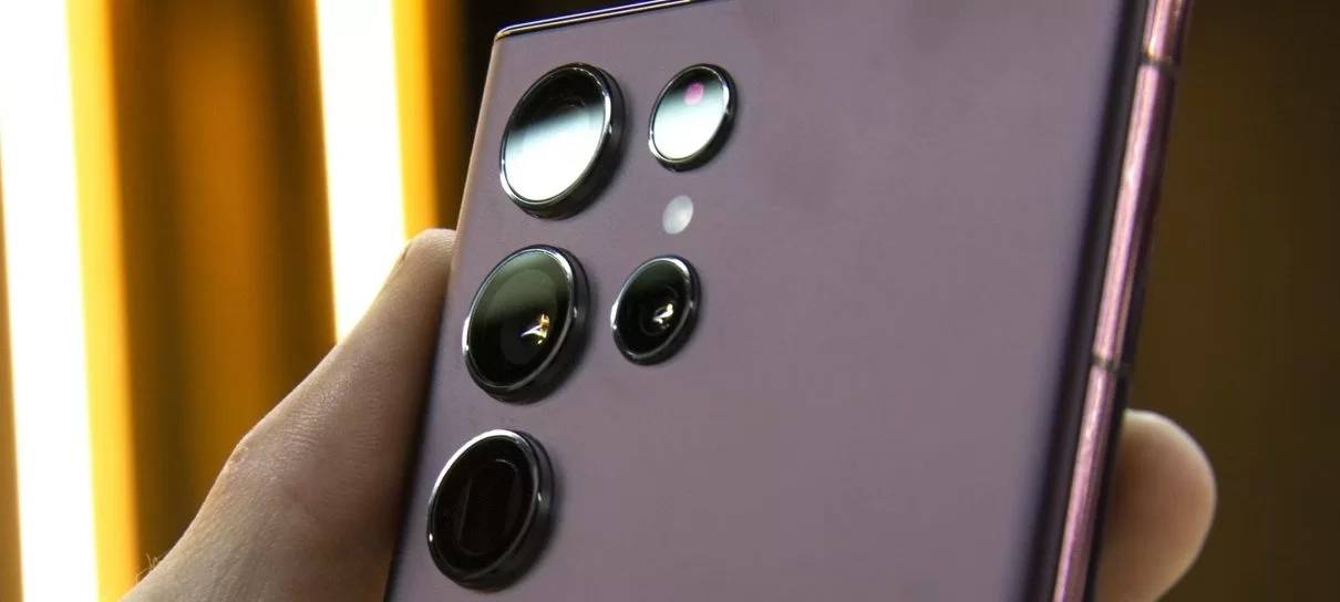 Samsung S22 está com desconto no Magalu