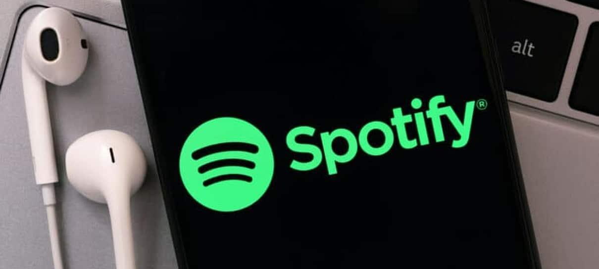 Spotify testa função de karaokê e vai até pontuar quem tiver melhor vozeirão