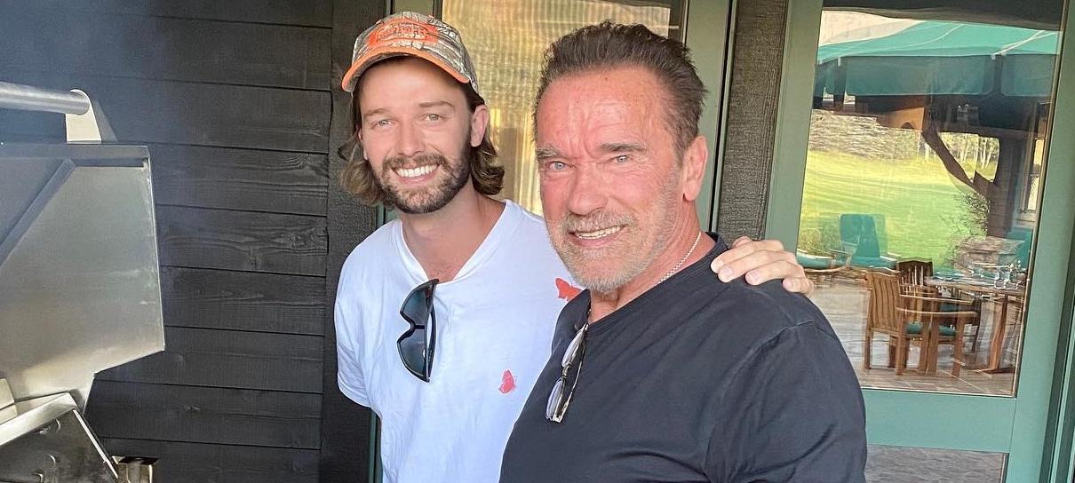 Filho revela reação de Schwarzenegger a spin-off de The Boys: "Que p* você está filmando?"