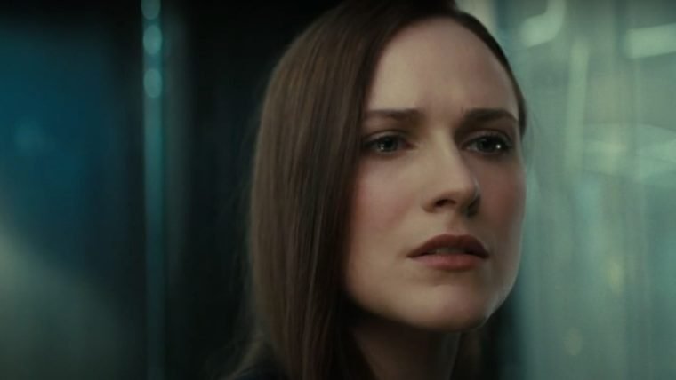 Quarta temporada de Westworld ganha trailer com ação, mistério e pianinho