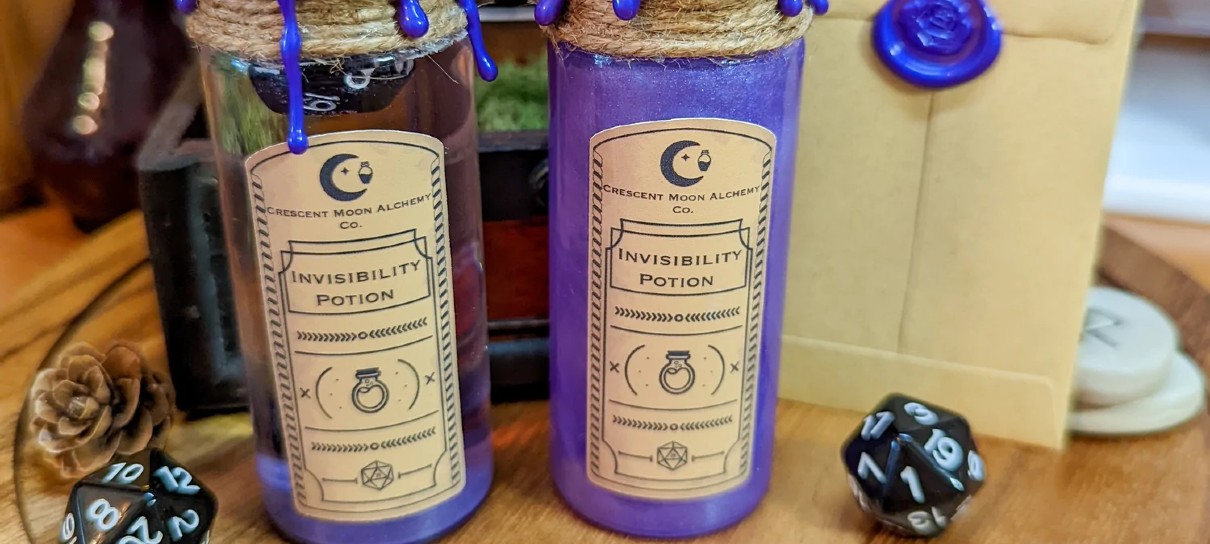 Dados de RPG rolados dentro de poções mágicas vão deixar seu jogo mais divertido