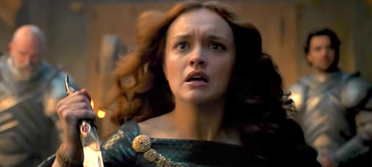 Atriz de A Casa do Dragão, Olivia Cooke diz que pediu conselhos a Maisie Williams
