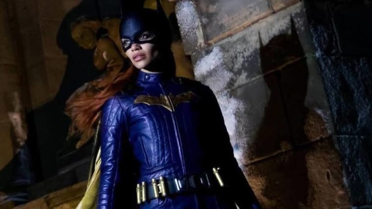Protagonista de Batgirl, Leslie Grace reage ao cancelamento do filme