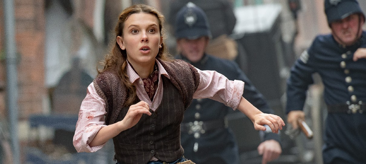 Enola Holmes 2 ganha primeiras fotos, com Millie Bobby Brown em ação