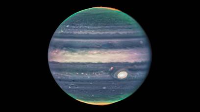 NASA divulga novas fotos de Júpiter feitas pelo telescópio James Webb