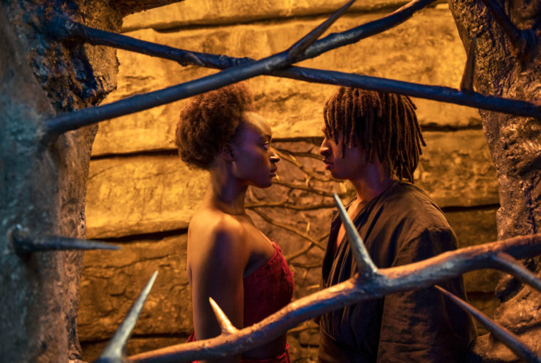 Deborah Oyelade como Nada e Ernest Kingsley Junior como Sonho em Sandman