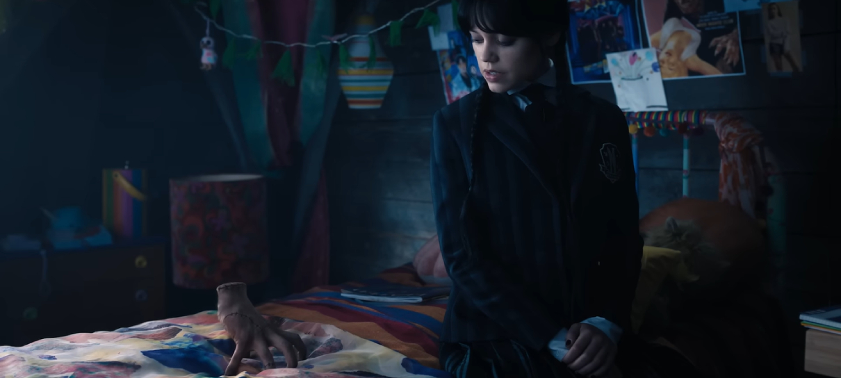 Wandinha: Elenco e equipe apresentam série da Netflix em vídeo de bastidores