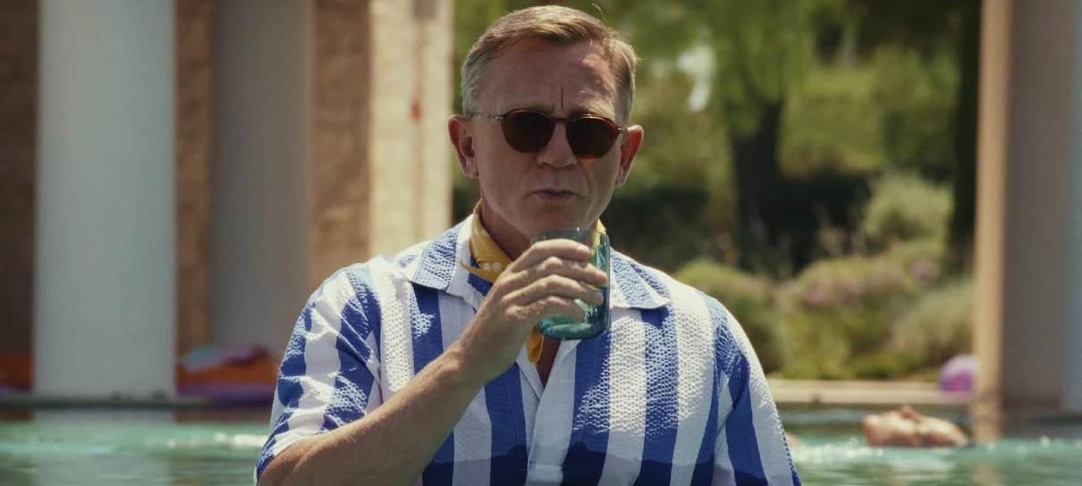 Daniel Craig está de volta em teaser de Glass Onion, sequência de Entre Facas e Segredos