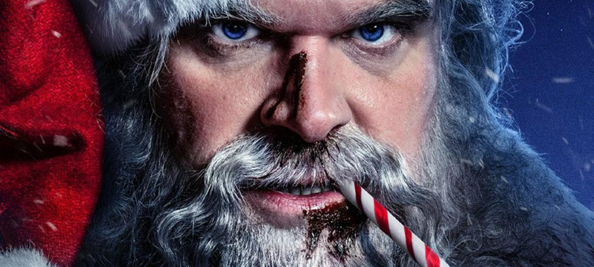 David Harbour vira Papai Noel sangrento no pôster de Violent Night