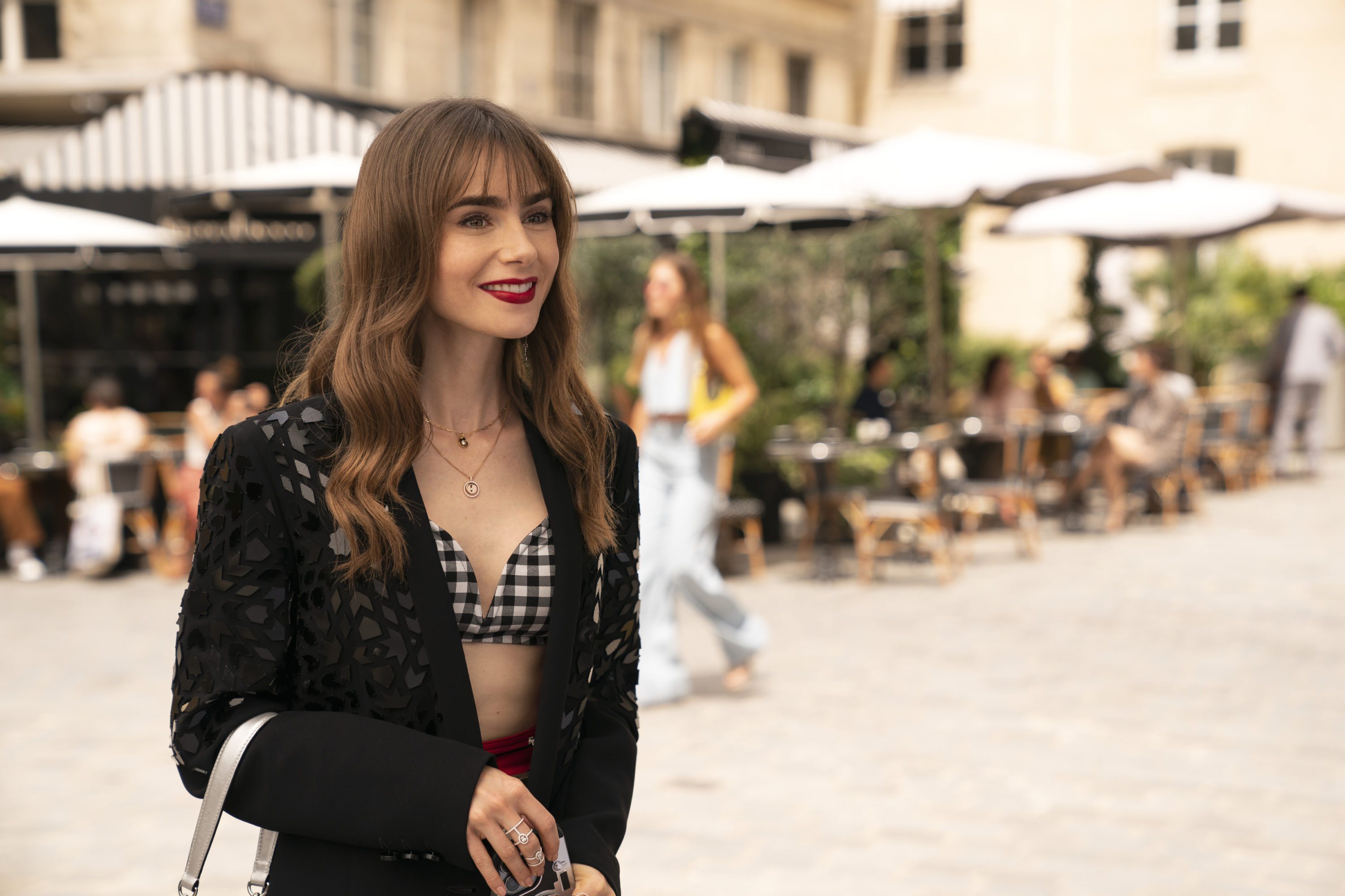 Emily In Paris. Lily Collins as Emily in episode 305 of Emily In Paris. Cr. Stéphanie Branchu/Netflix © 2022