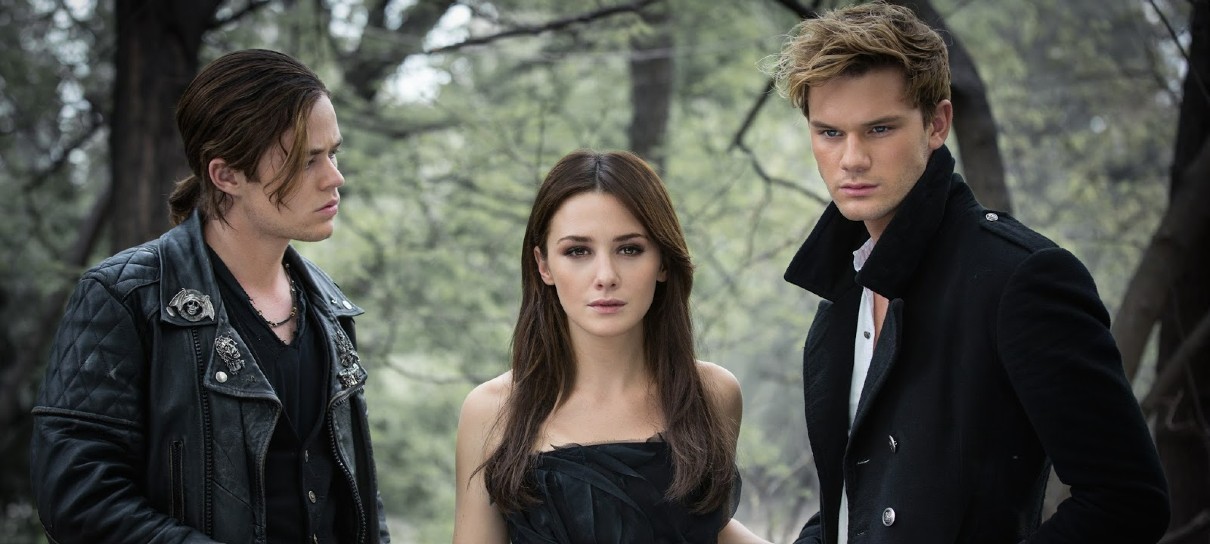 Globoplay fará série baseada em Fallen em coprodução internacional