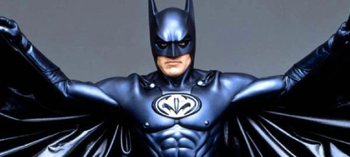 George Clooney brinca que foi o melhor Batman dos cinemas