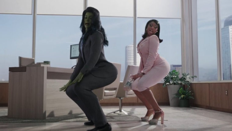 Mulher-Hulk rebolando com Megan Thee Stallion