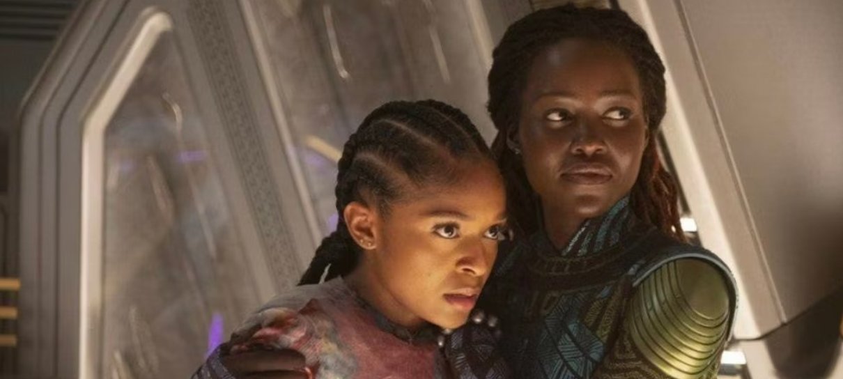 Riri Williams e Nakia aparecem em novas fotos de Pantera Negra: Wakanda Para Sempre