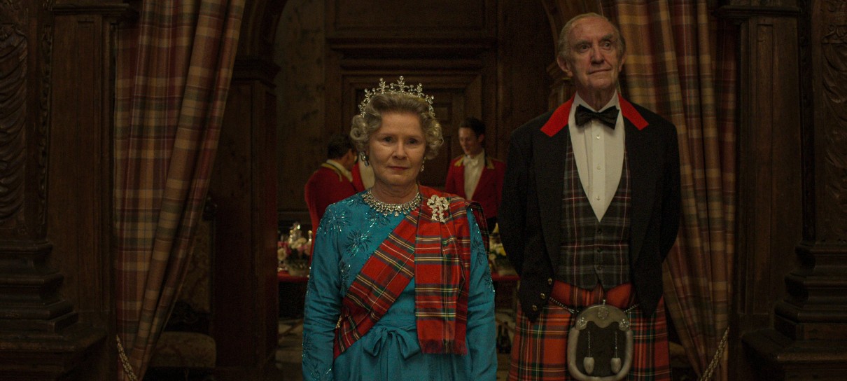 The Crown revela novos pôsteres para quinta temporada
