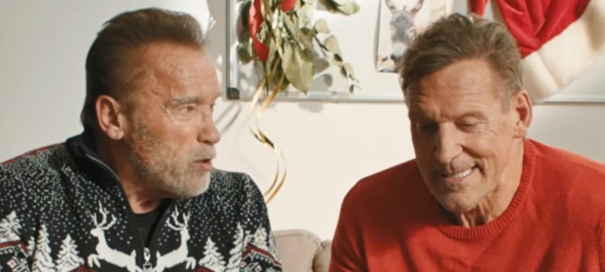 Arnold Schwarzenegger fez o ASMR que faltava para o seu Natal ficar perfeito