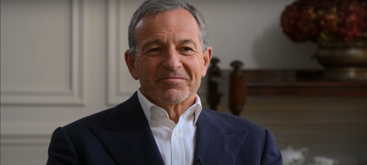Bob Iger volta a ser CEO da Disney com efeito imediato
