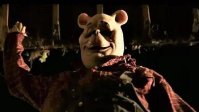Criadores do filme do Ursinho Pooh assassino estão trabalhando em terror com Peter Pan