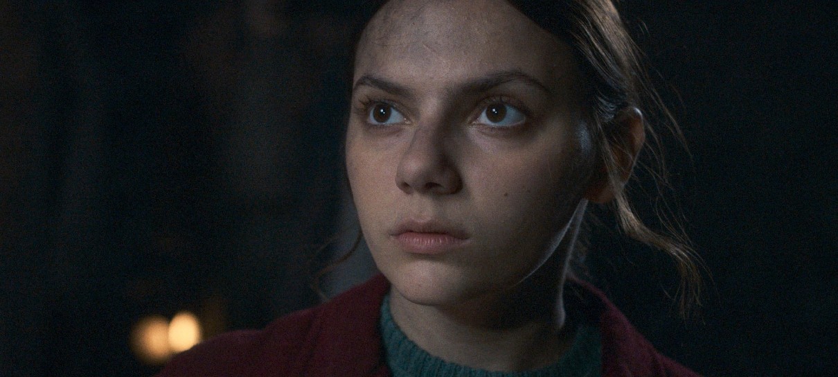 Lyra se prepara para batalha em trailer da última temporada de His Dark Materials