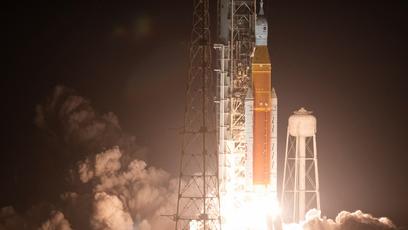 Após vários adiamentos, NASA lança missão Artemis I em direção à Lua