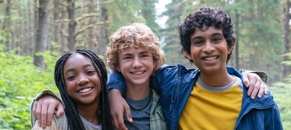 Percy Jackson e os Olimpianos anuncia atores que viverão Hades e Hefesto