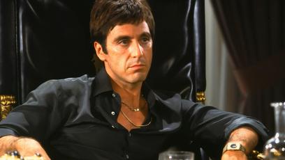 John Leguizamo critica escalação de Al Pacino em Scarface e Carlito's Way: "Foi estranho"