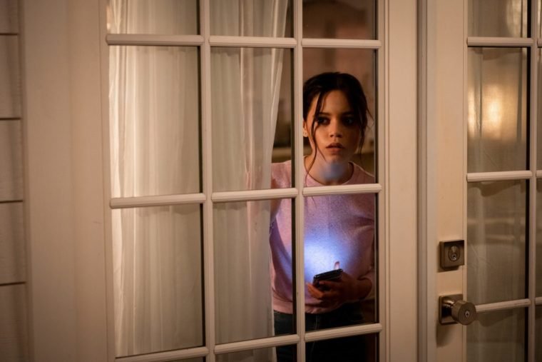 Jenna Ortega como Tara Carpenter em Pânico