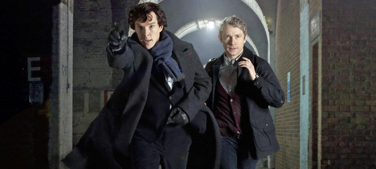 Steven Moffat diz que nova temporada de Sherlock depende do elenco principal