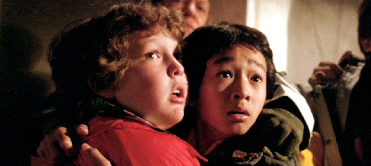 Ator de Os Goonies revisou contrato de Ke Huy Quan em Tudo em Todo o Lugar ao Mesmo Tempo