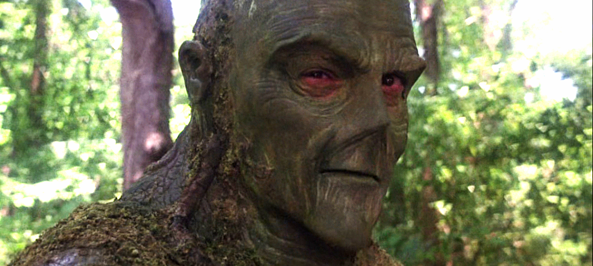 Como o filme trash do Monstro do Pântano levou a um marco das HQs