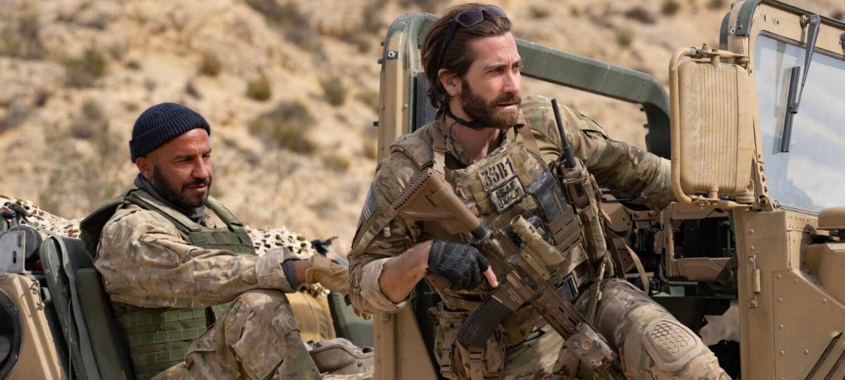 Jake Gyllenhaal é soldado em missão perigosa no trailer de The Covenant
