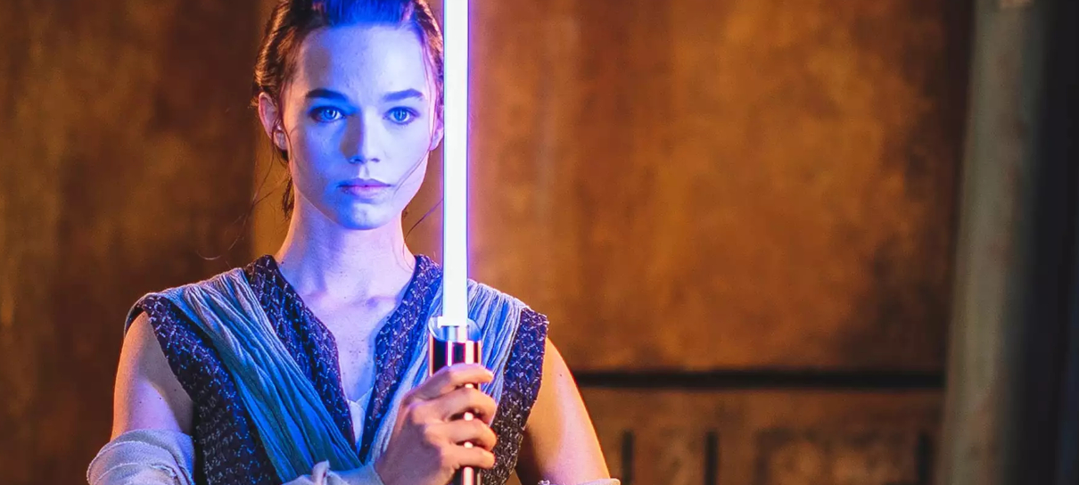 Como funciona o sabre de luz "de verdade" da Disney