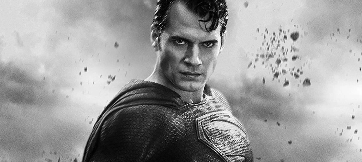 Zack Snyder publica foto enigmática com Superman