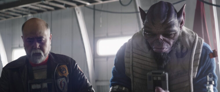 Carson Teva e Zeb Orelios em The Mandalorian (LucasFilm/Reprodução)