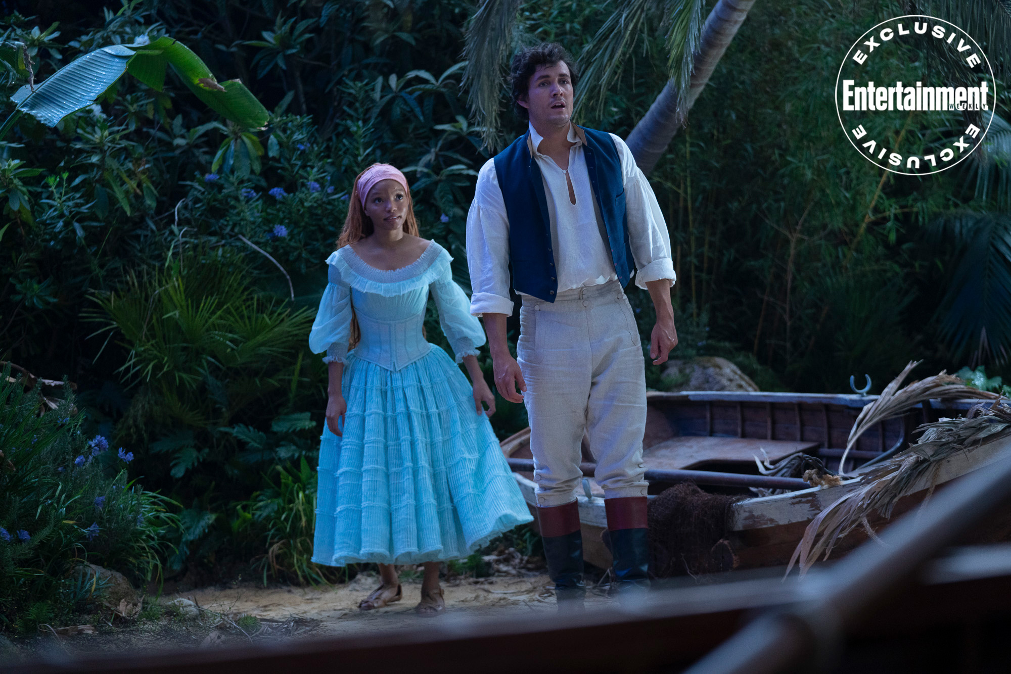 (L-R): Halle Bailey as Ariel and Jonah Hauer-King as Prince Eric in Disney's live-action THE LITTLE MERMAID. Photo by Giles Keyte. © 2023 Disney Enterprises, Inc. All Rights Reserved.